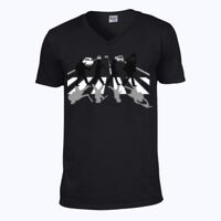 Softstyle™ v-neck t-shirt Thumbnail