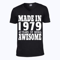 Softstyle™ v-neck t-shirt Thumbnail